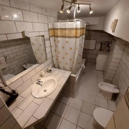 Apartman Basement *